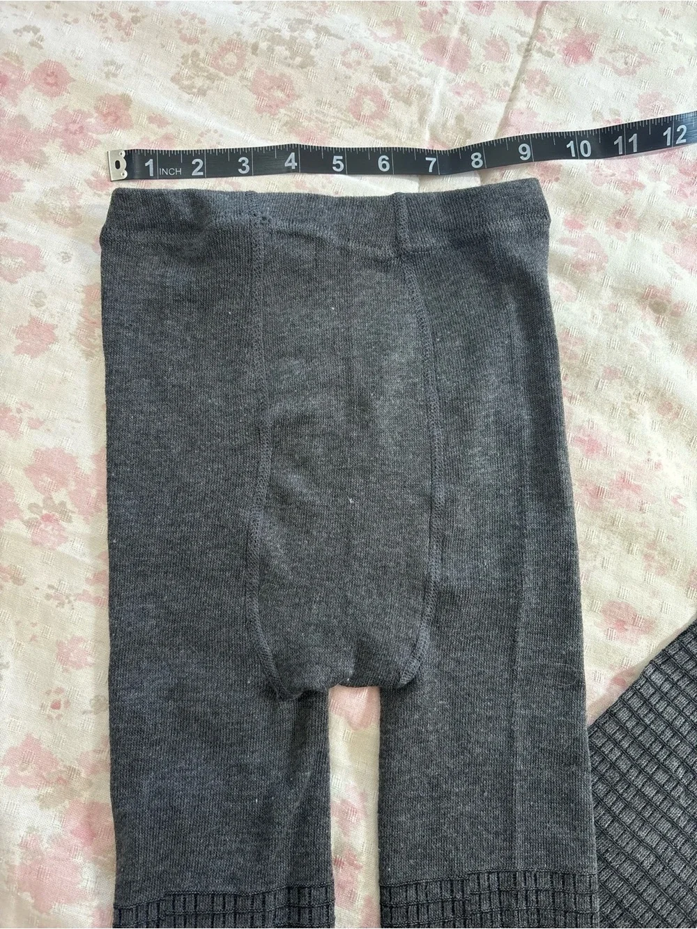 Patterned Grey Thick Tights